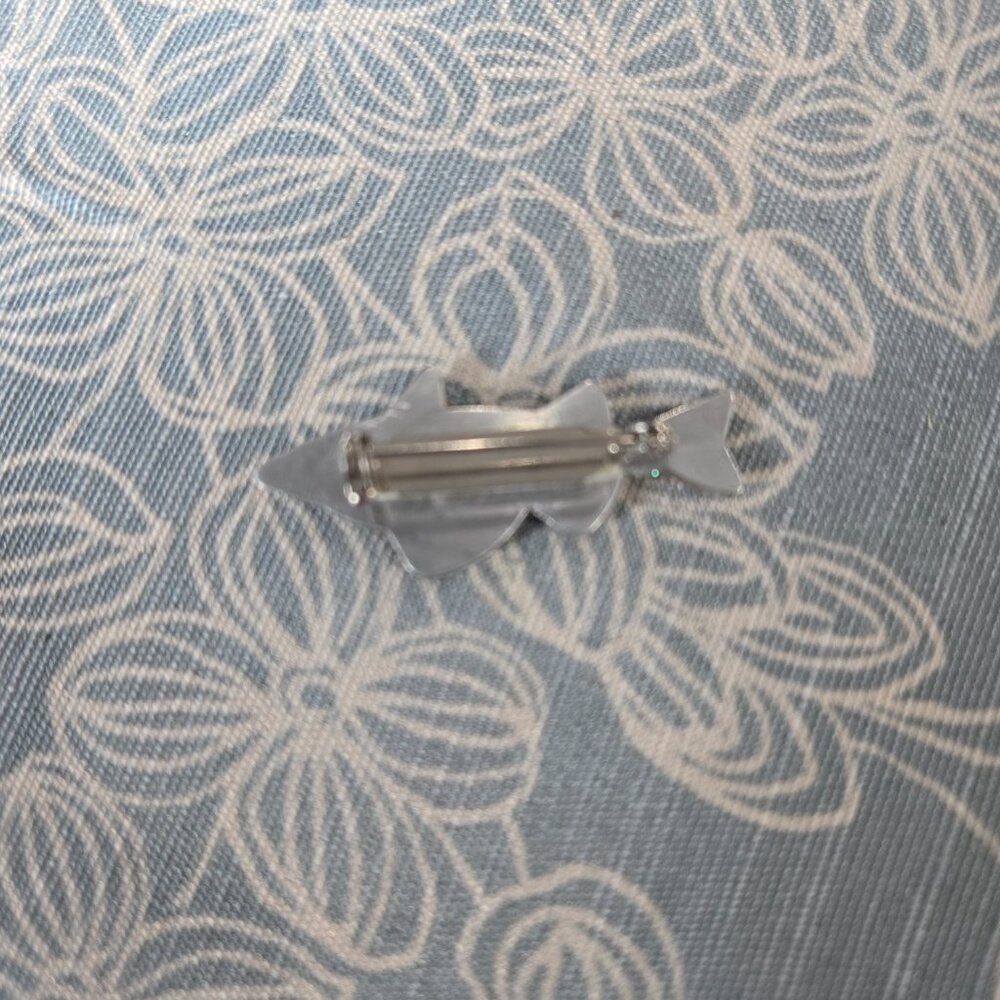 Fish Pin - Picture 2 of 2